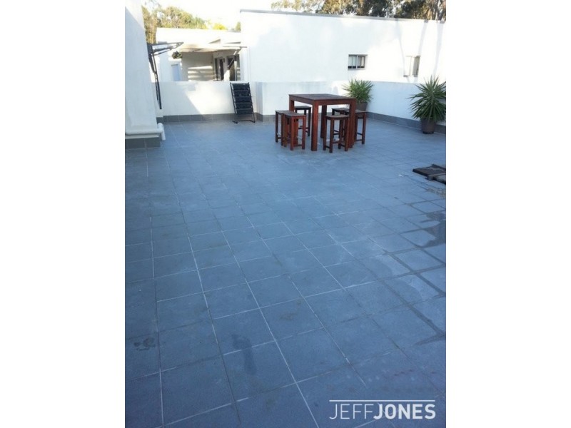 23/108 Nicholson Street, Greenslopes QLD 4120