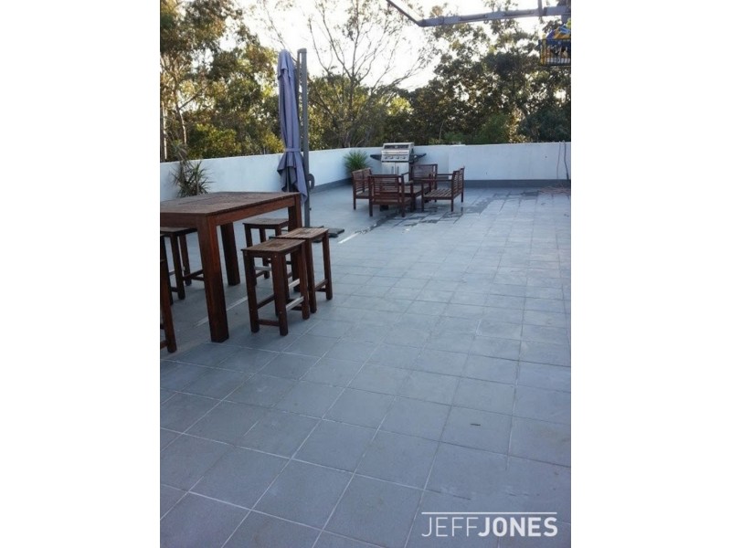 23/108 Nicholson Street, Greenslopes QLD 4120