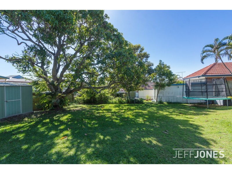 75 Burn Street, Camp Hill QLD 4152