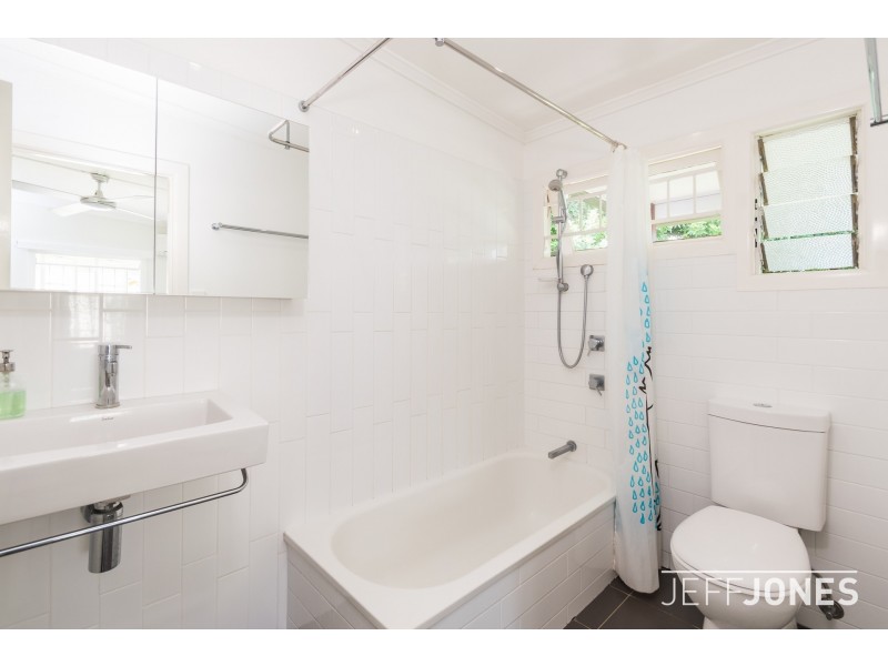 60 Ridge Street, Greenslopes QLD 4120