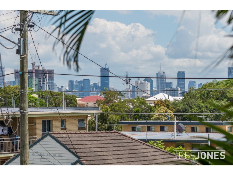 60 Ridge Street, Greenslopes QLD 4120