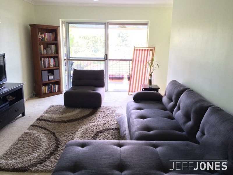 4/21 Embie Street, Holland Park West QLD 4121