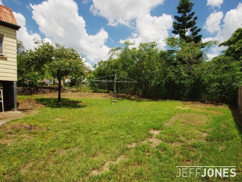 21 Mossgrove Street, Woolloongabba QLD 4102
