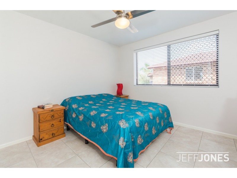 2/7 Zillah Street, Greenslopes QLD 4120