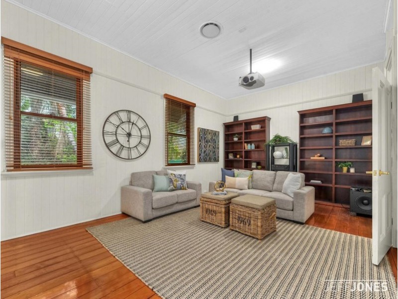 970 Stanley Street East, East Brisbane QLD 4169