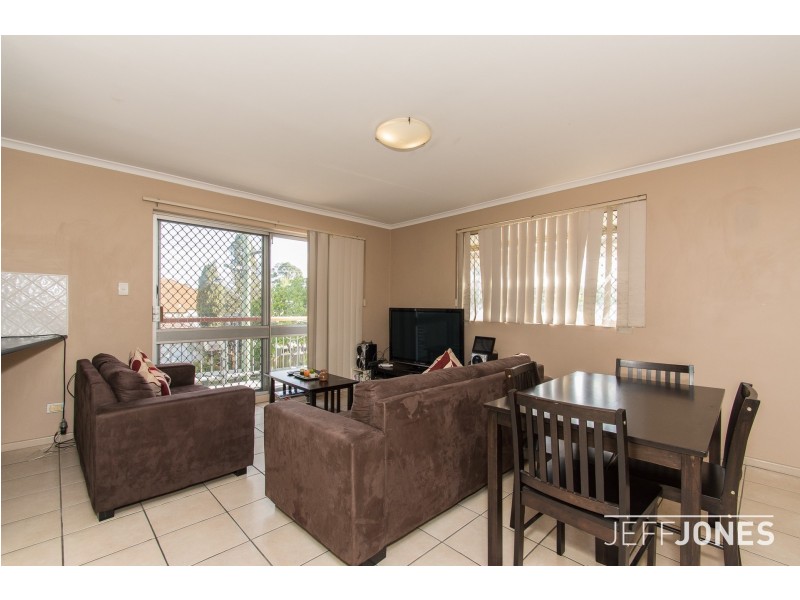 3/160 Juliette Street, Greenslopes QLD 4120