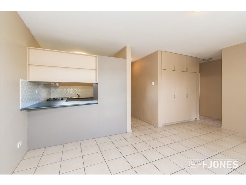 3/160 Juliette Street, Greenslopes QLD 4120