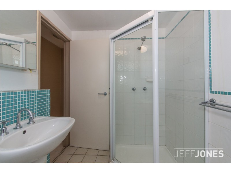 3/160 Juliette Street, Greenslopes QLD 4120