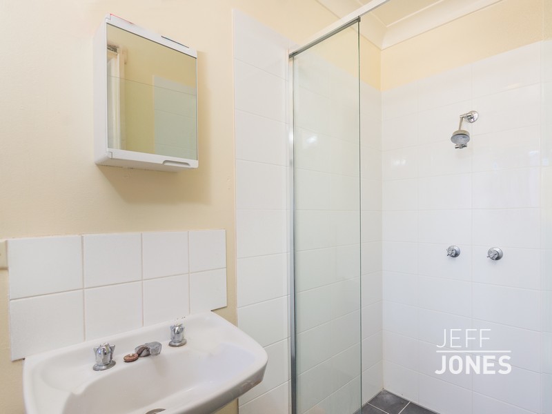 2/18 Hamlet Street, Annerley QLD 4103