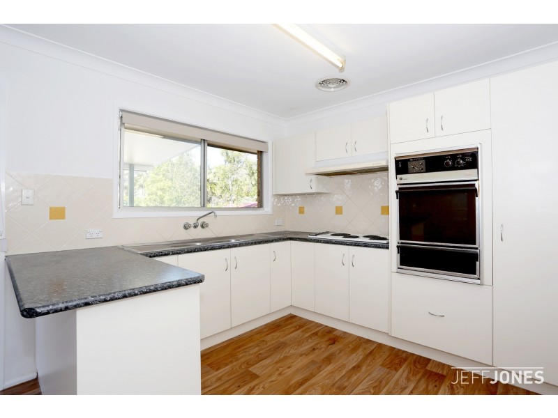 16 Catania Street, Wishart QLD 4122