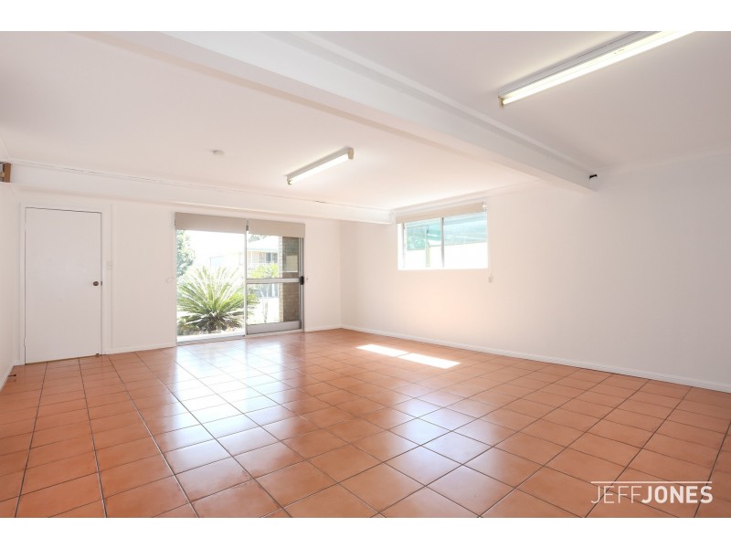 16 Catania Street, Wishart QLD 4122