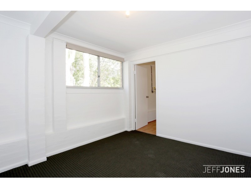 16 Catania Street, Wishart QLD 4122