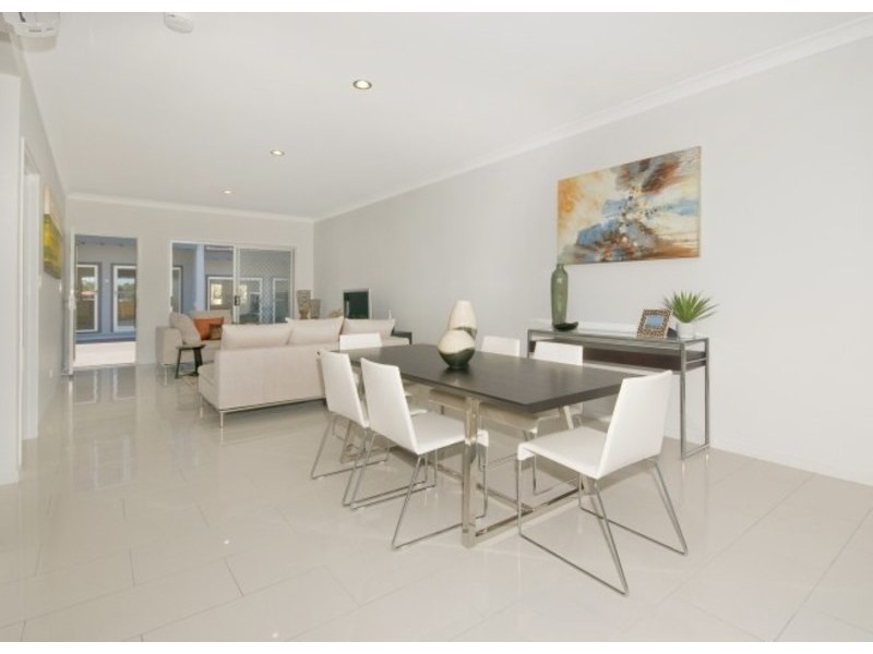 6/99 Adelaide Street, Carina QLD 4152