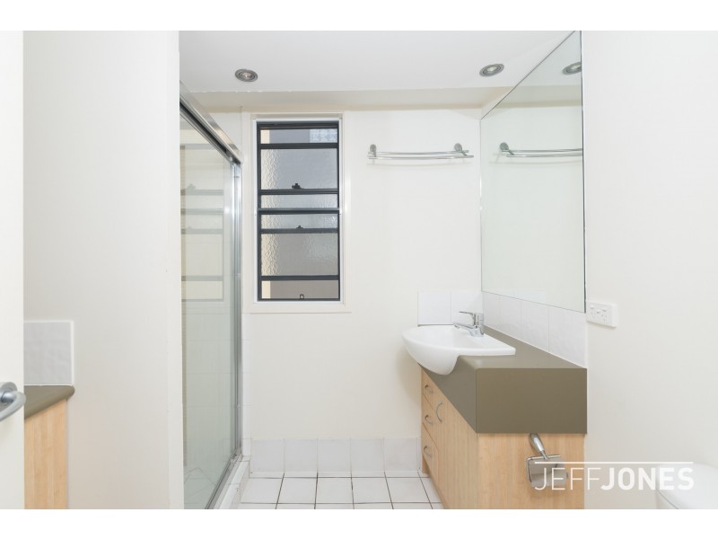 6/34 Douglas Street, Greenslopes QLD 4120