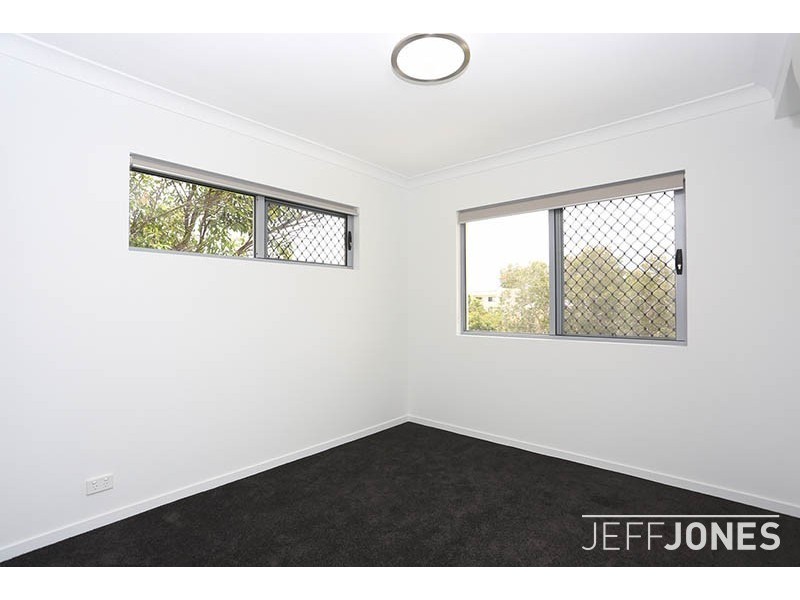 3/143 Cavendish Road, Coorparoo QLD 4151