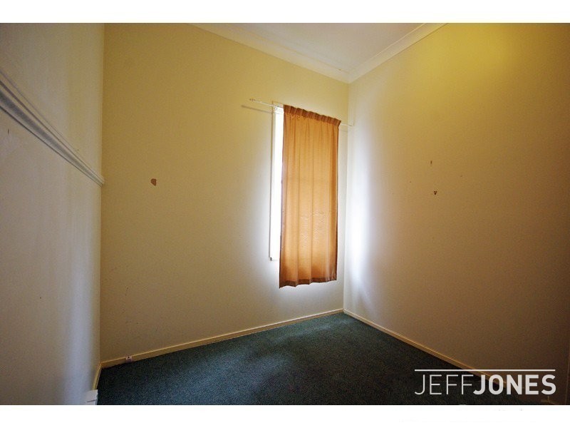 53 Cleveland Street, Greenslopes QLD 4120