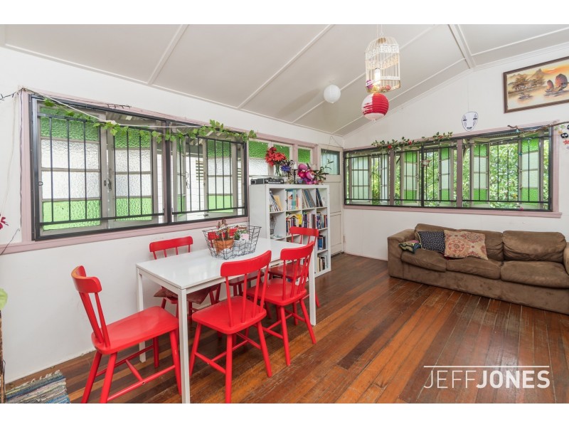 39 Heidelberg Street, East Brisbane QLD 4169