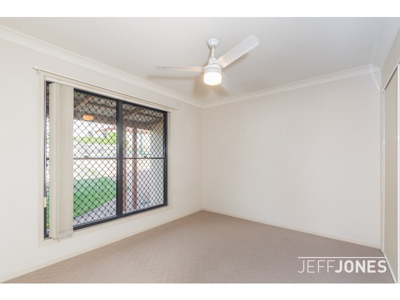 106 Silky Oak Crescent, Carindale QLD 4152