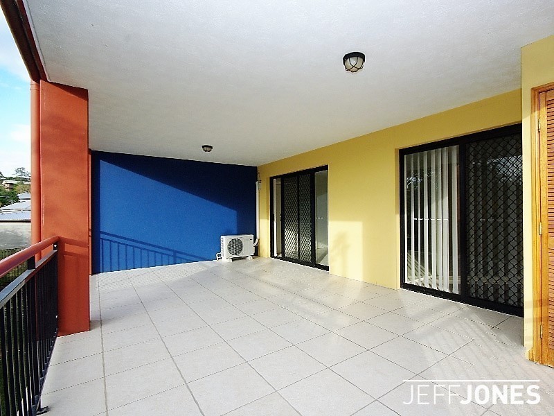 3/23 Ridge Street, Greenslopes QLD 4120