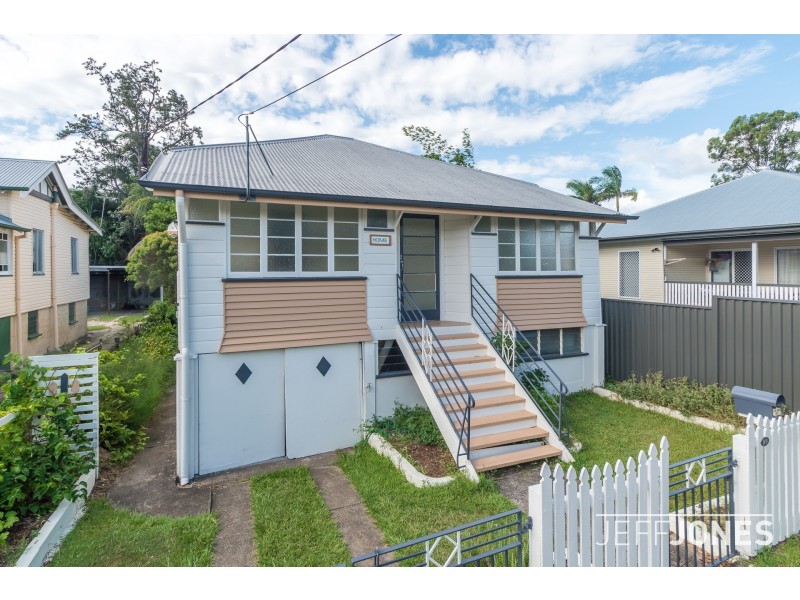 89 Dunellan Street, Greenslopes QLD 4120