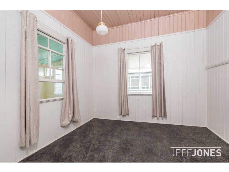 89 Dunellan Street, Greenslopes QLD 4120
