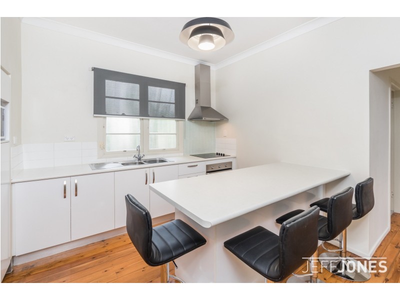 96 Dawson Road, Upper Mount Gravatt QLD 4122