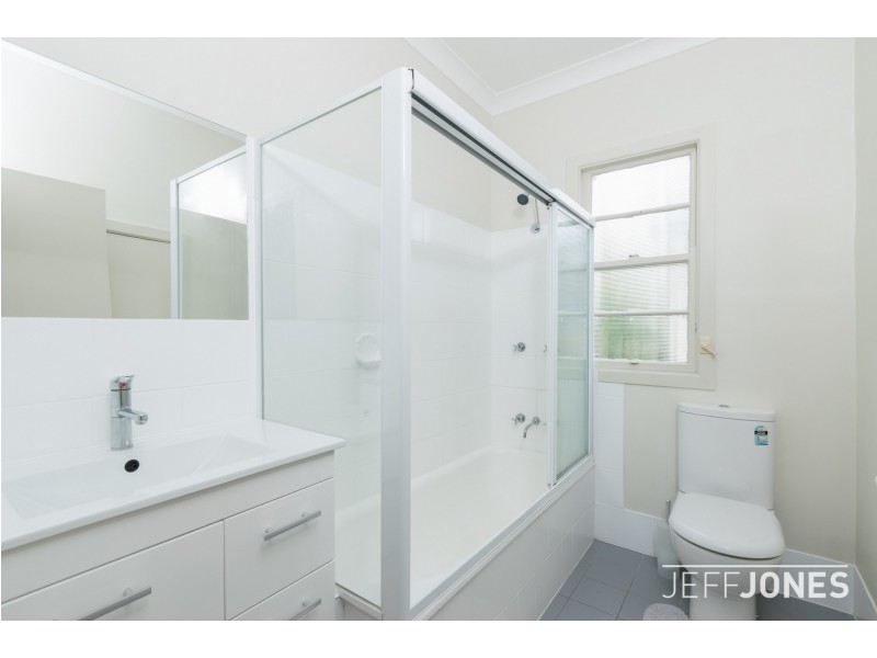 96 Dawson Road, Upper Mount Gravatt QLD 4122