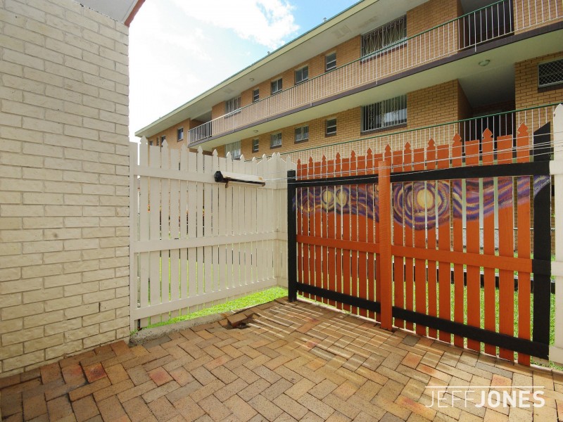 17/7 Main Avenue, Coorparoo QLD 4151