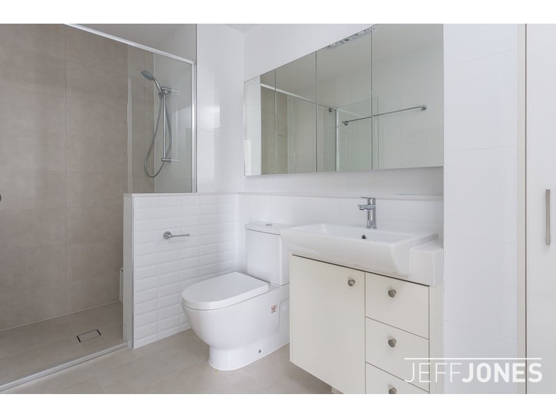 311/45 Shakespeare Street, Coorparoo QLD 4151