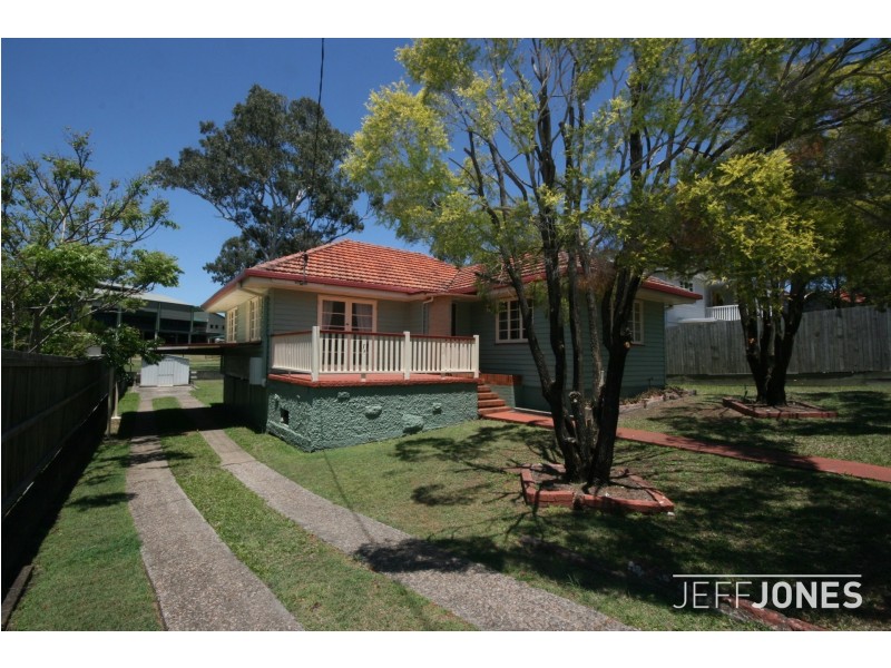 17 Risley Street, Carina QLD 4152