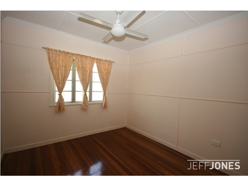 17 Risley Street, Carina QLD 4152