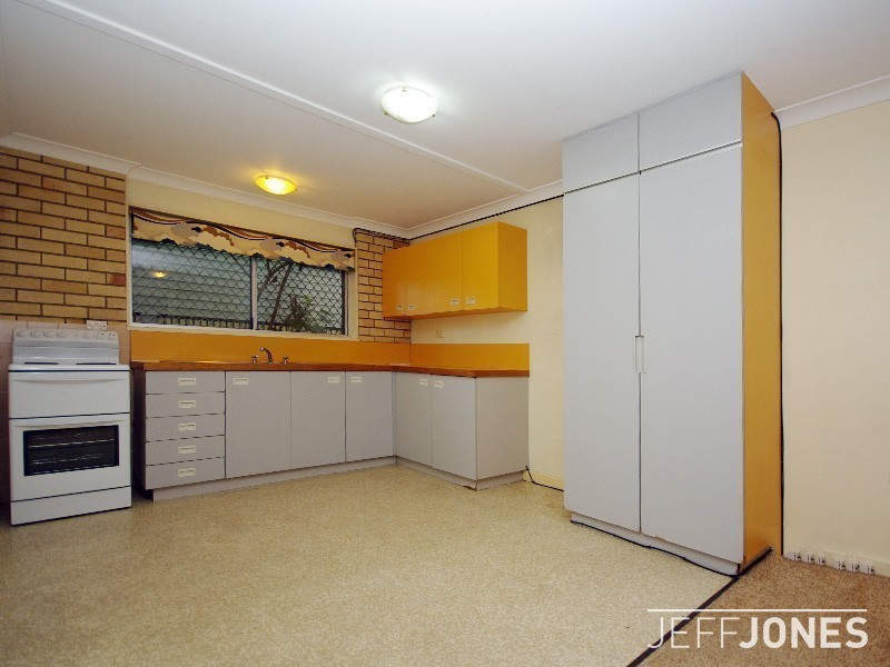 1/110 Ekibin Road, Annerley QLD 4103