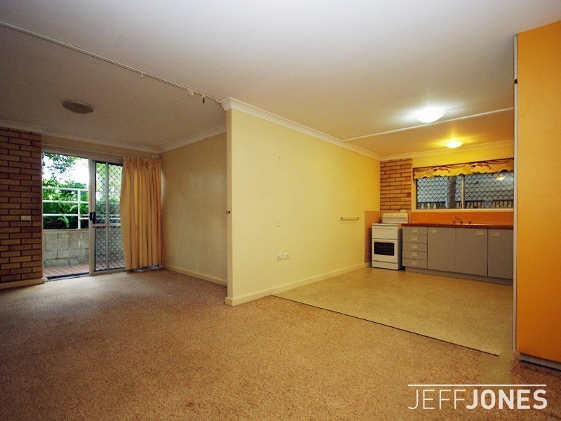 1/110 Ekibin Road, Annerley QLD 4103