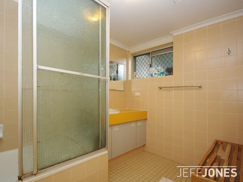 1/110 Ekibin Road, Annerley QLD 4103