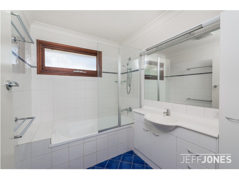 34 Ferol Street, Coorparoo QLD 4151