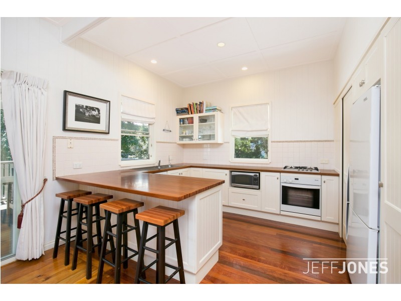 24 Abingdon Street, Woolloongabba QLD 4102