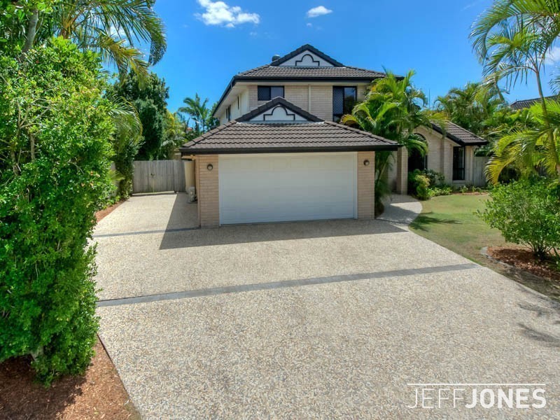56 Oakley Street, Carindale QLD 4152