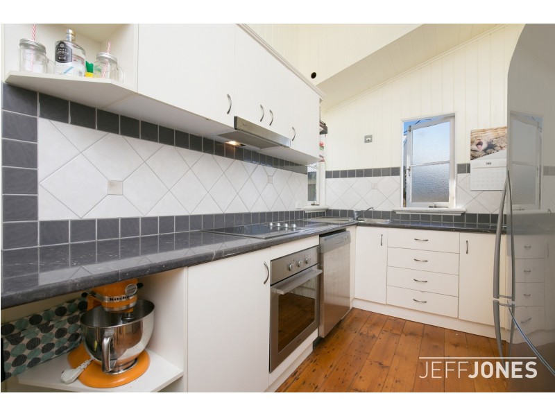 94 Linton Street, Kangaroo Point QLD 4169