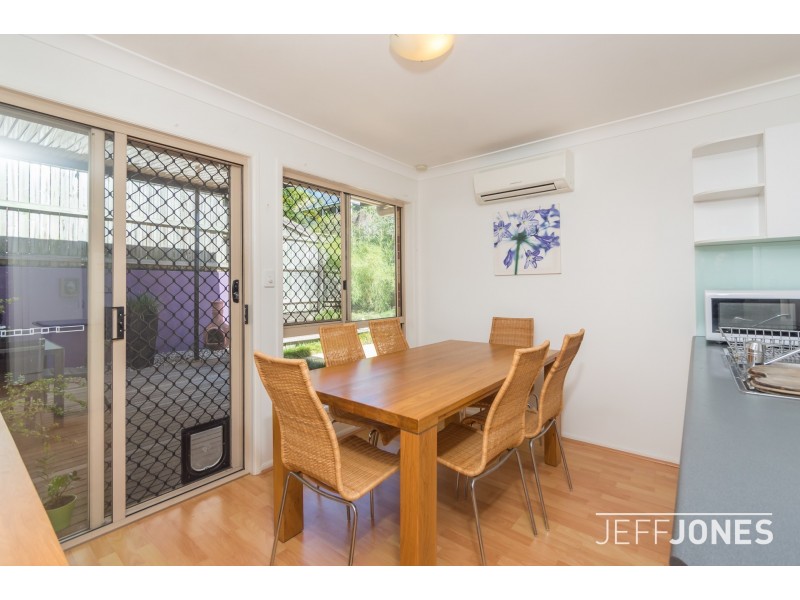 2/22 Hunter Street, Greenslopes QLD 4120