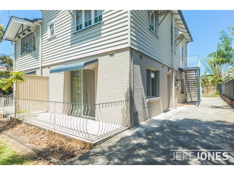 2/35 Oxford Street, Woolloongabba QLD 4102