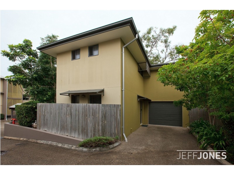1/34 Douglas Street, Greenslopes QLD 4120