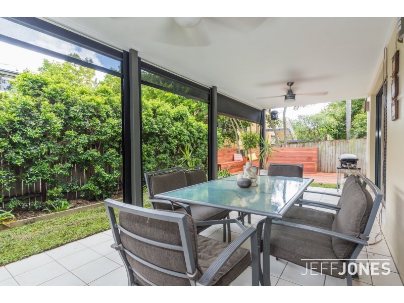 1/34 Douglas Street, Greenslopes QLD 4120