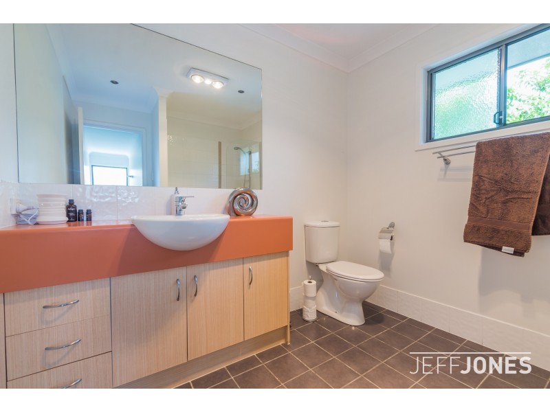 1/34 Douglas Street, Greenslopes QLD 4120