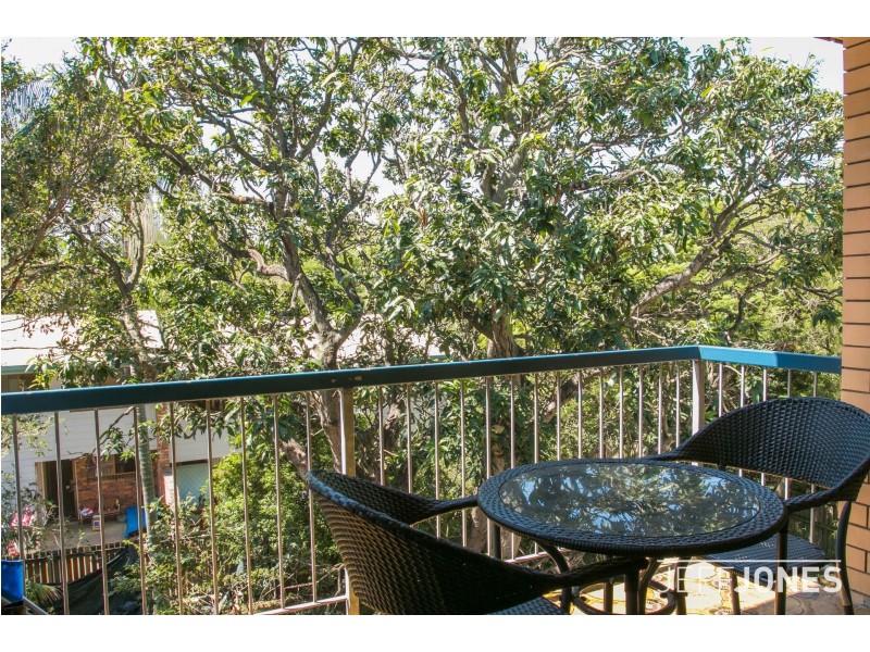 8/12 Carl Street, Woolloongabba QLD 4102