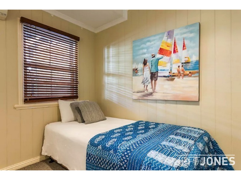 401 Upper Cornwall Street, Greenslopes QLD 4120