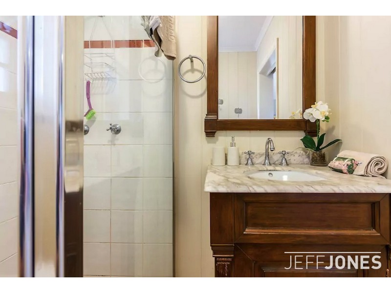 401 Upper Cornwall Street, Greenslopes QLD 4120