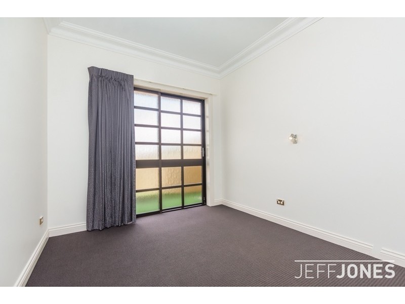 10/28 Old Cleveland Road, Greenslopes QLD 4120