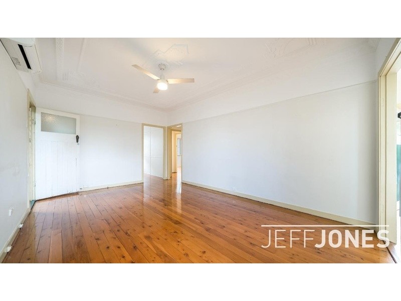 76 Gladstone Street, Coorparoo QLD 4151