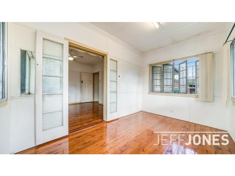 76 Gladstone Street, Coorparoo QLD 4151