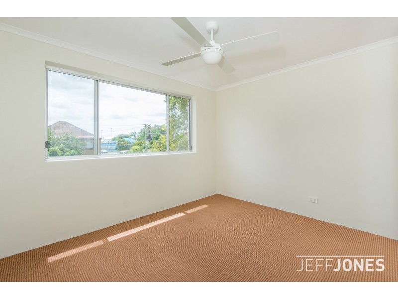 1/35 Henry Street, Greenslopes QLD 4120